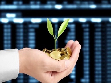 湖北咸丰暴雨致公交停运学校停课